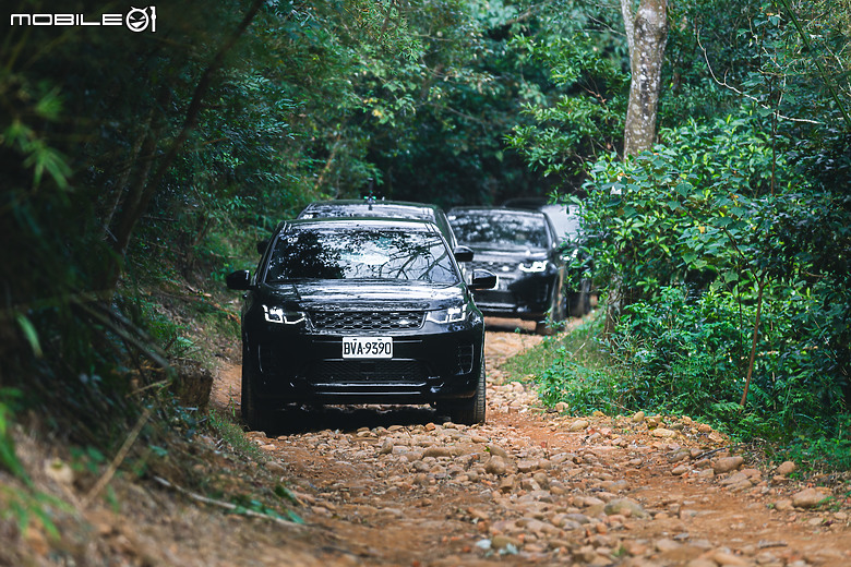 小改款Discovery Sport P250 Dynamic SE試駕|來去野苒莊園住一晚,越野體驗、科技進化、美食饗宴一次滿足!