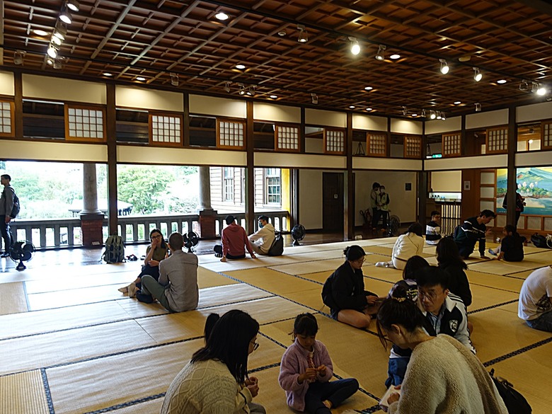 北投溫泉博物館、梅亭旅客服務中心、北投公民會館、普濟寺、地熱谷、凱達格蘭文化館、北投公園、北投圖書館、前日軍衛戍醫院北投分院 — 北投公園週邊冬季散策