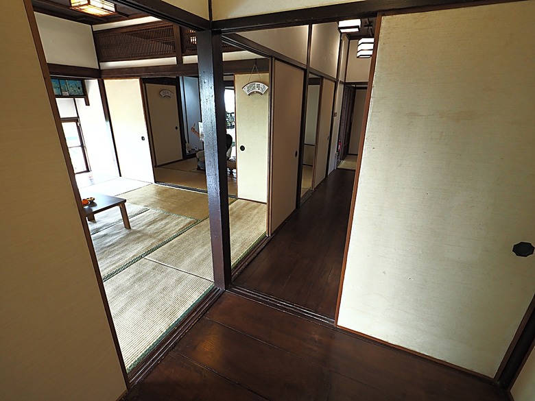 【小惡魔金龍踏春】 淡水街長多田榮吉故居、藝術工坊、德忌利士洋行、榕堤餐廳、淡水禮拜堂、滬尾偕醫館、公司田溪程氏古厝,附掛淡海輕軌搭乘紀錄 — 淡水古蹟一日行旅 下半場
