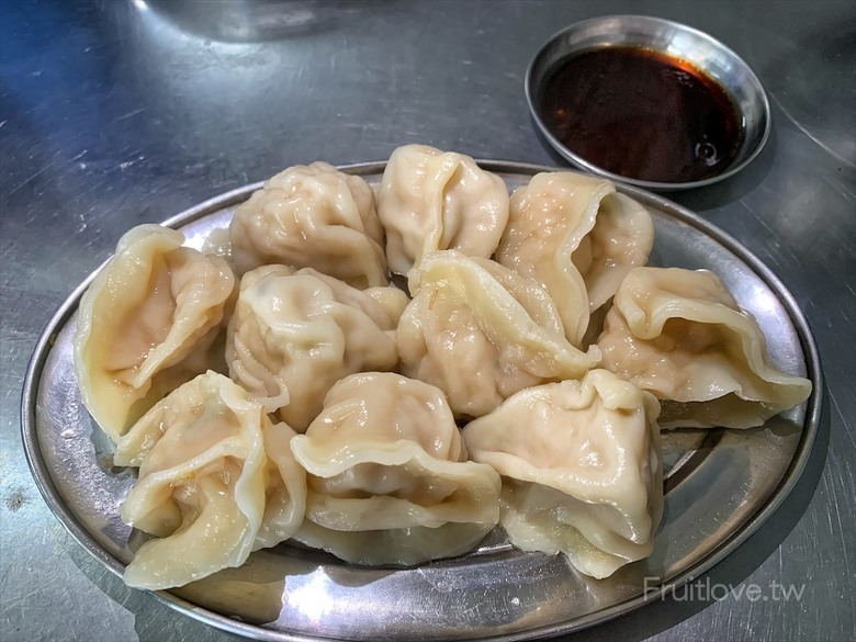 這間深受在地人喜愛和推薦的小吃店