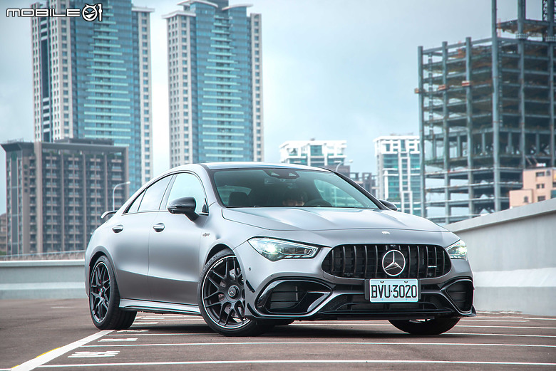 Mercedes-AMG CLA 45 S 4MATIC+小改款試駕|成熟科技加持,三年後再見依然如此誘人!