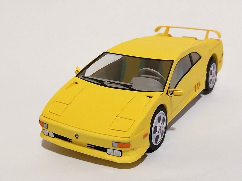 〔美車新語〕義大利超跑FXX、Diablo、Bora手作挑戰