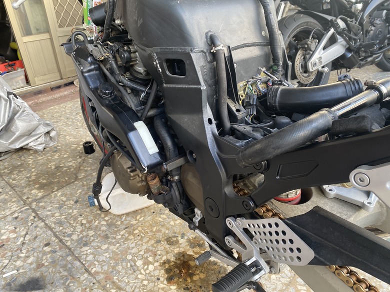 zx12r水管問題