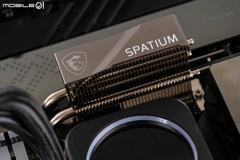 微星 SPATIUM M570 PRO FROZR PCIe 5.0 SSD 實測 以極致被動空冷設計打造冷靜高效儲存