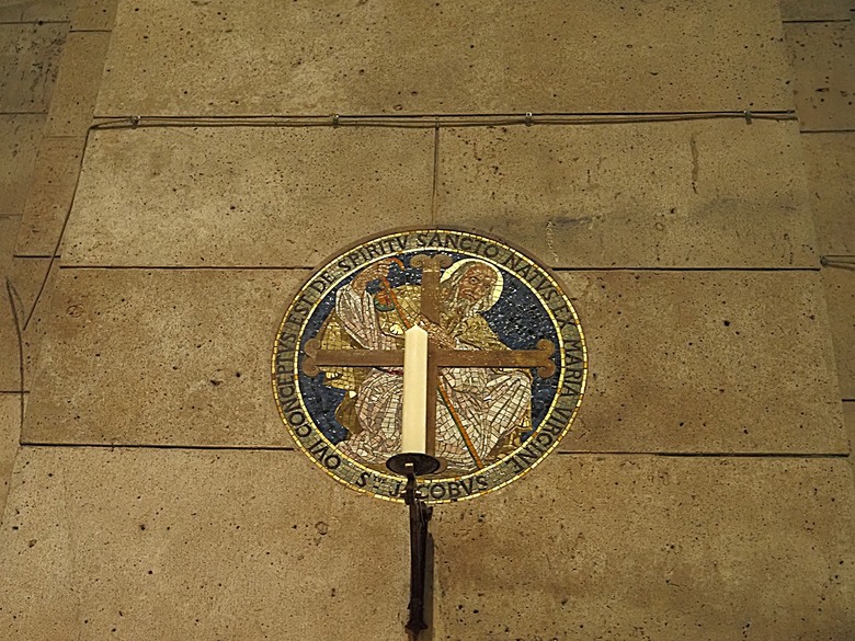 艾菲爾鐵塔(Tour Eiffel)、蒙馬特(Montmartre)、聖心堂(Basilique du Sacré-Cœur de Montmartre),外掛拉法葉百貨 巴黎奧斯曼旗艦店(Galeries Lafayette Haussmann)、莎瑪麗丹百貨(La Samaritaine) — 引領流行的時尚與藝術之都 — 2023年冬季歐洲行旅 第九部