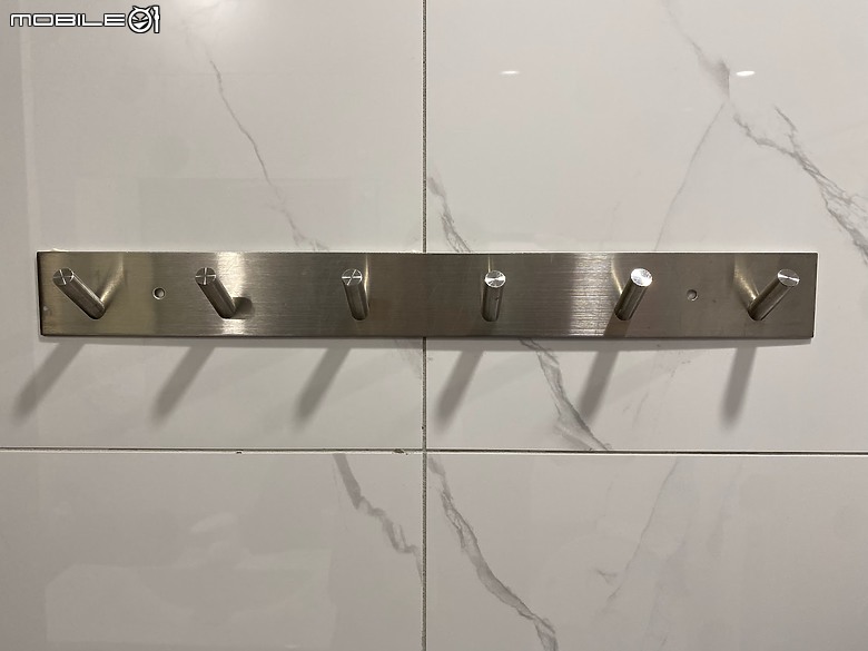 【開箱】極簡風格新居，自己創造專屬風格(DIY篇)