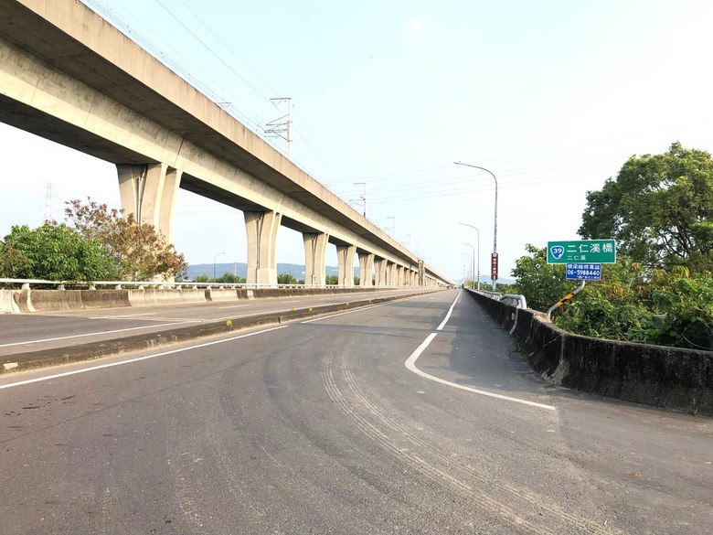點我看大圖 長榮大學增值農地
