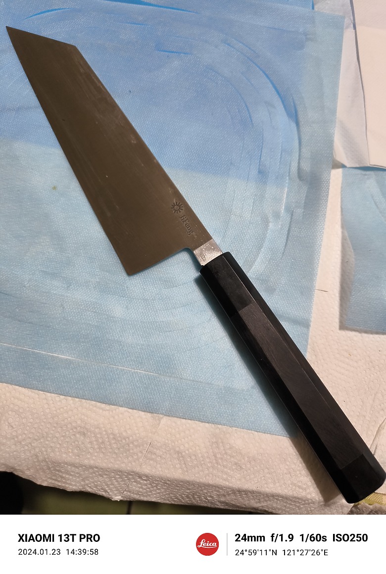 廚刀使用經驗分享(開箱文AEB-L劍型三德)