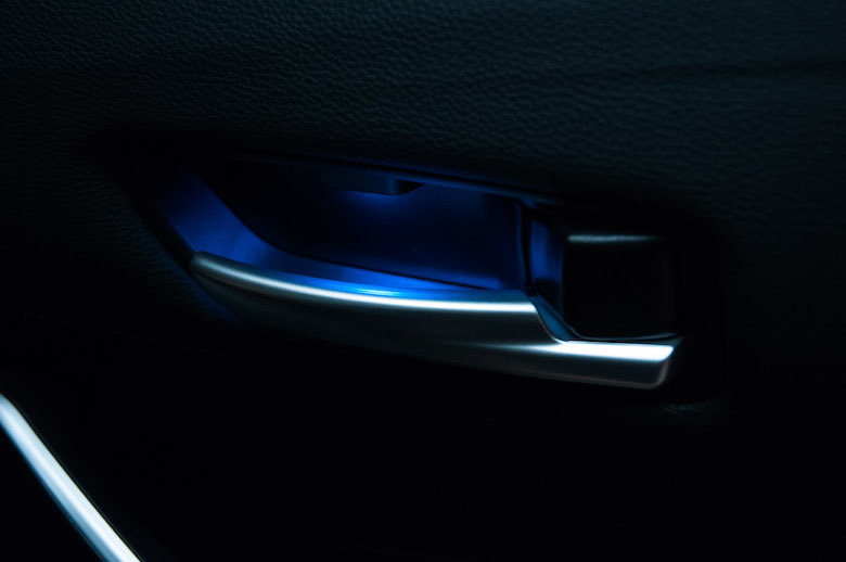 ［菜單分享］2024 款 TOYOTA COLLOA ALTIS HYBRID 油電尊爵