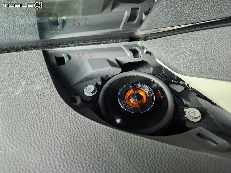 Toyato Prius PHV 更換原廠高音成JBL GX328 與電容步驟方法分享