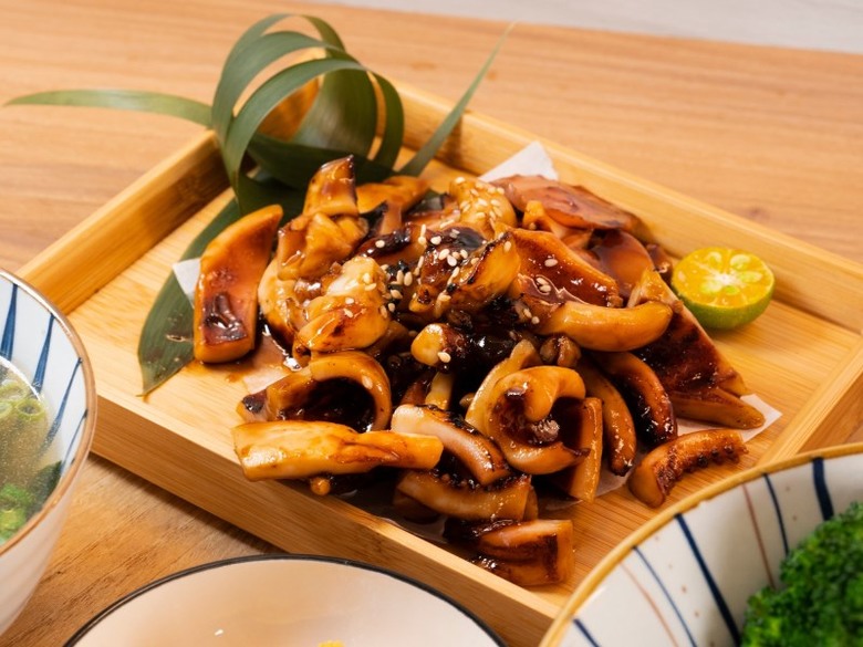 台中南屯全新日系食堂!丼飯、炸物、甜點整日供應任你吃!