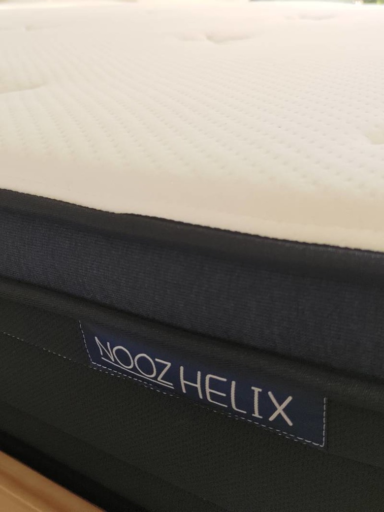 趁新年幫自己換新床~(nooz Helix)