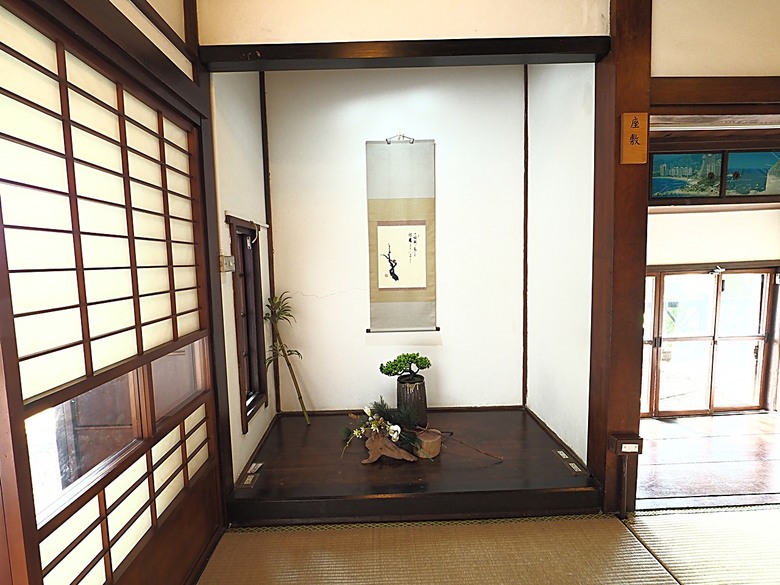 【小惡魔金龍踏春】 淡水街長多田榮吉故居、藝術工坊、德忌利士洋行、榕堤餐廳、淡水禮拜堂、滬尾偕醫館、公司田溪程氏古厝,附掛淡海輕軌搭乘紀錄 — 淡水古蹟一日行旅 下半場