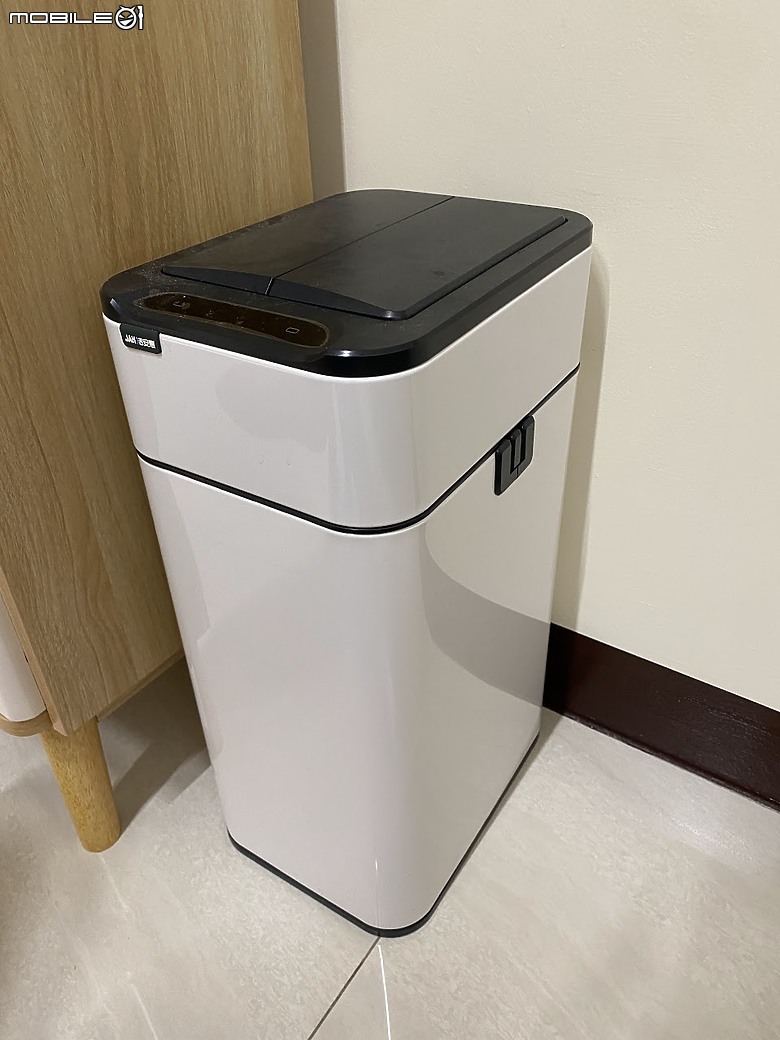【開箱】極簡風格新居，自己創造專屬風格(DIY篇)