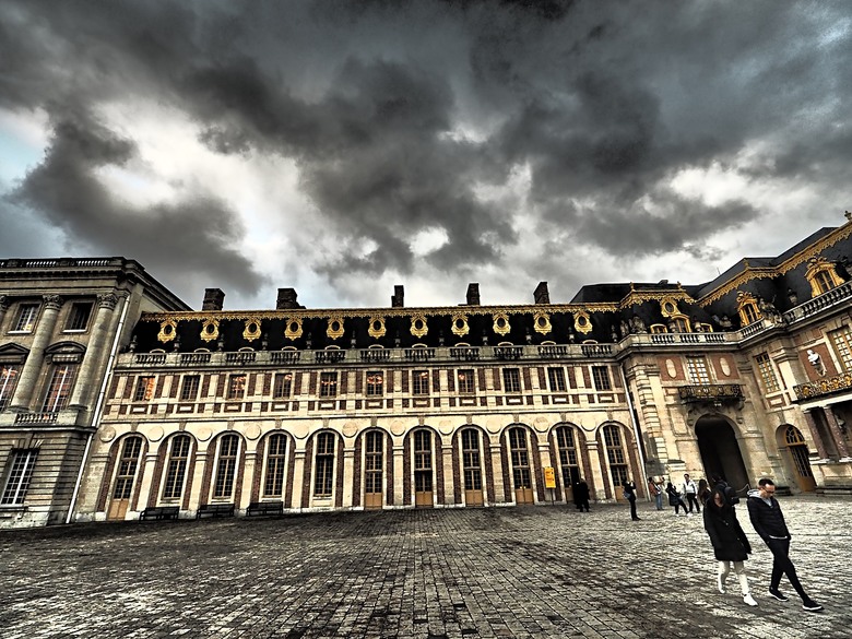 凡爾賽宮(Château de Versailles) — 世界文化遺產 之 凡爾賽宮及其園林(Palace and Park of Versailles) — 外掛巴黎市政廳(Hôtel de Ville)、古監獄(Conciergerie) 、皇家宮殿(Domaine National du Palais-Royal) — 2023年冬季歐洲行旅 第七部