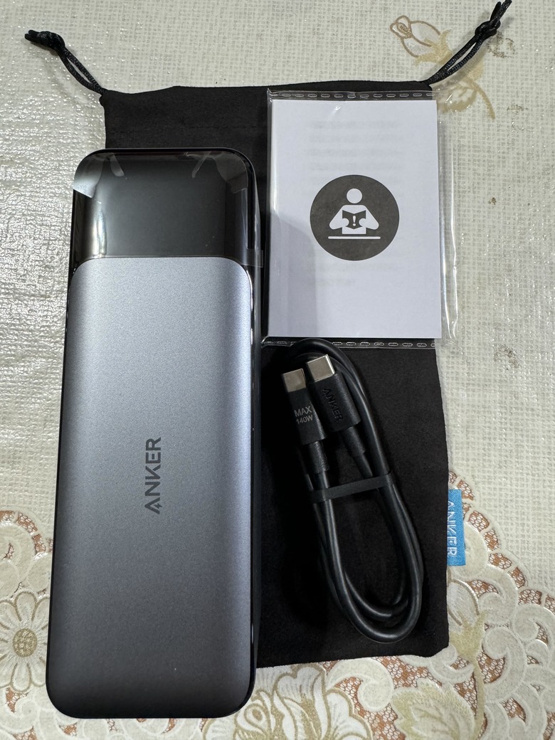 ANKER 737 大容量的行動電源