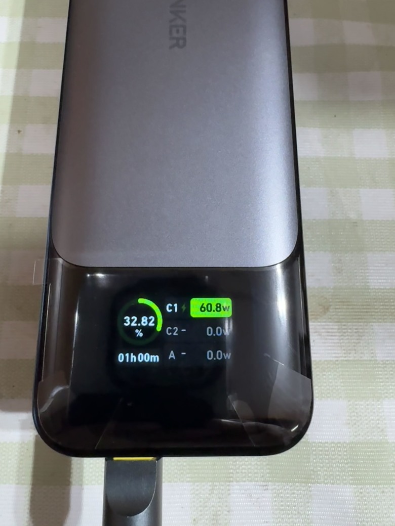 ANKER 737 大容量的行動電源