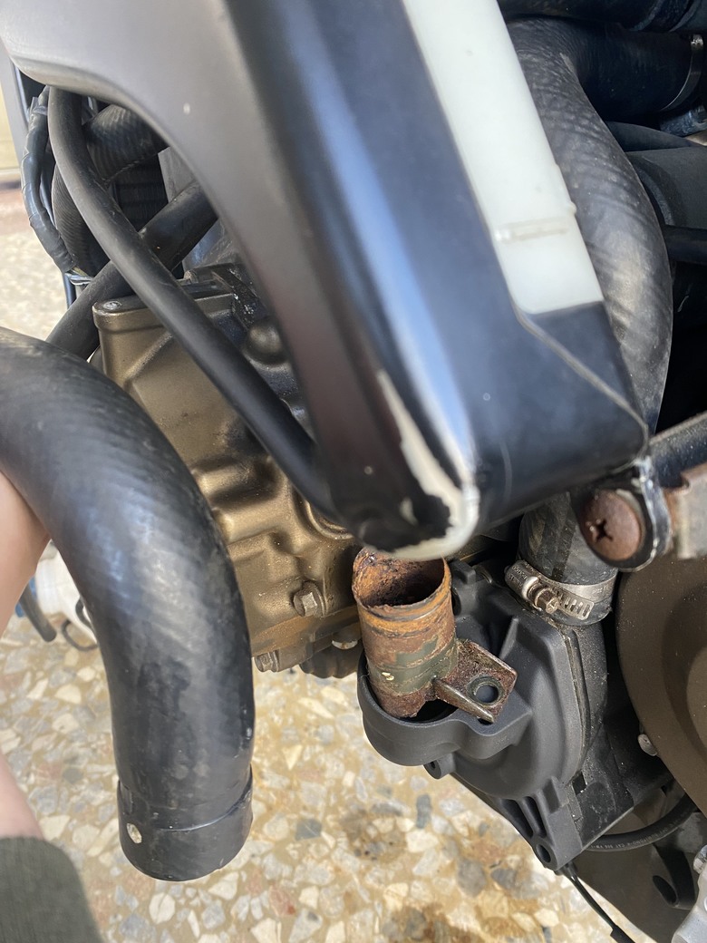 zx12r水管問題