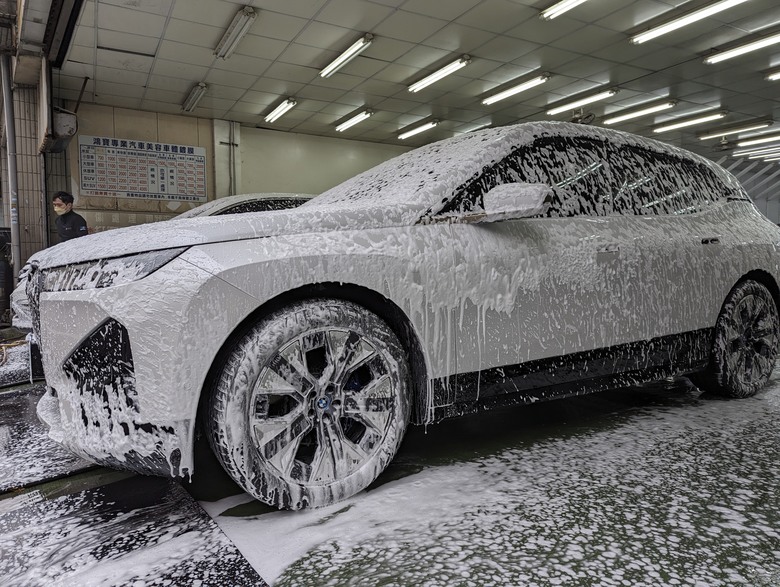 德國車就是要包德國膜-BMW IX包膜施工分享