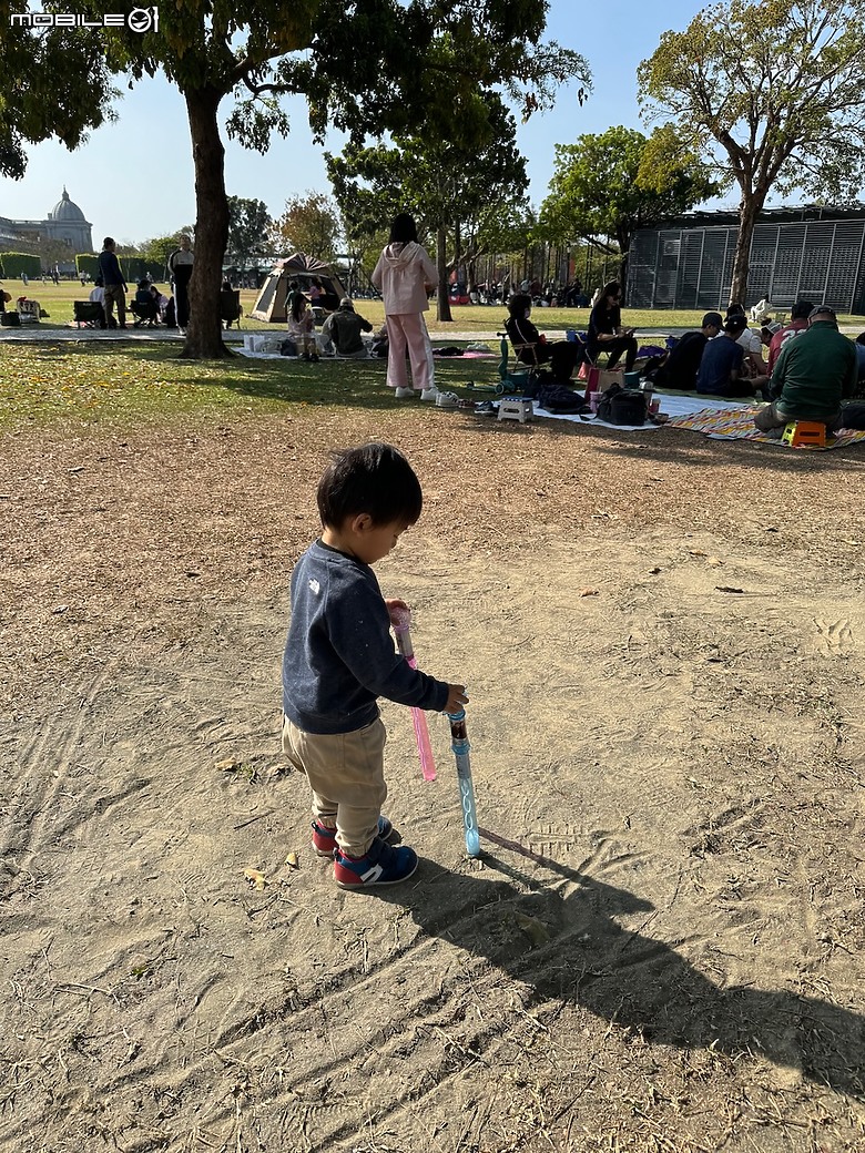 點我看大圖 【小惡魔金龍踏春】親子放電|台南都會公園:奇美博物館免費遊,假日玩耍好去處