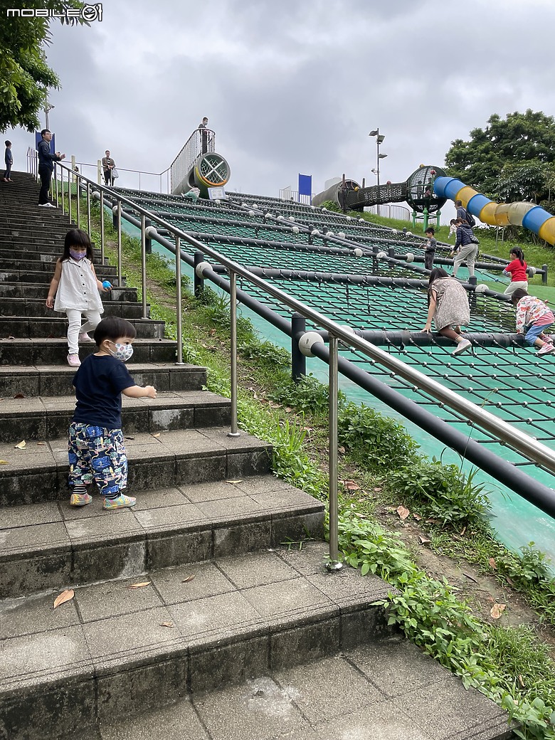 【小惡魔金龍踏春】春日探訪：山區田園漫遊、微風逍遙東岸廣場Esquare、大倉久和海鮮盛宴