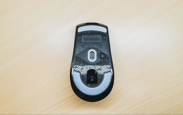 【開箱】你該叫M60? CORSAIR M75 AIR WIRELESS 簡單開