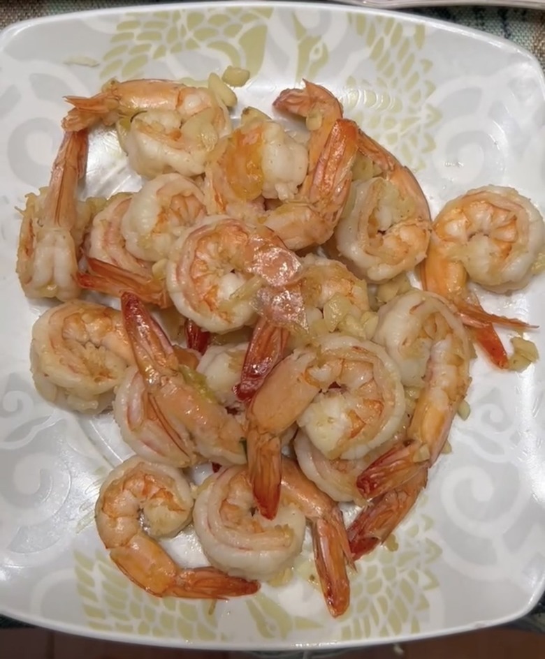 【小惡魔金龍踏春】龍年年夜飯Part I -在岳母家的除夕圍爐年夜飯分享 & 年夜飯的典故由來分享~