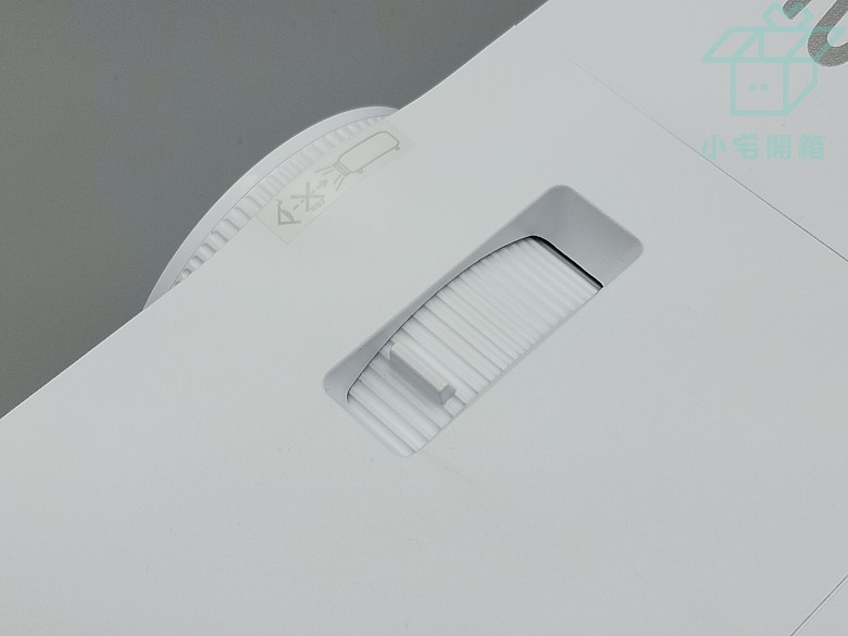 【小宅開箱】居家辦公都適用 極簡風投影機 Acer X1528Ki