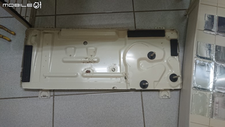 日立首批大帽子室外機渦卷式精品系列保養及機電系統更新升級