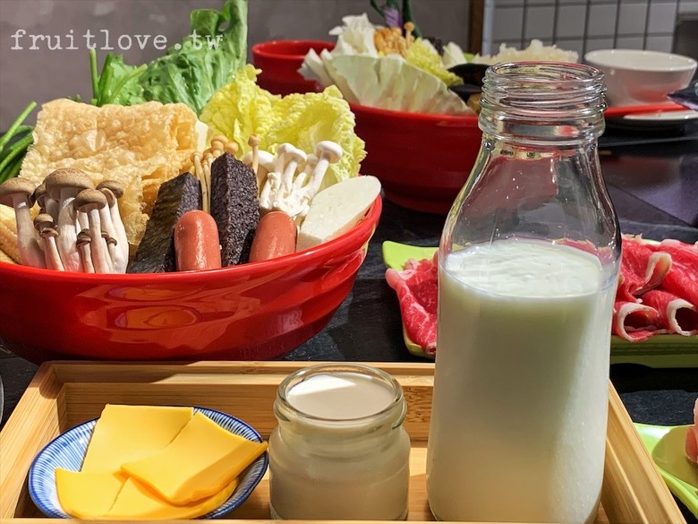 點我看大圖 40~50種新鮮蔬菜、魯肉飯、冰淇淋吃到飽