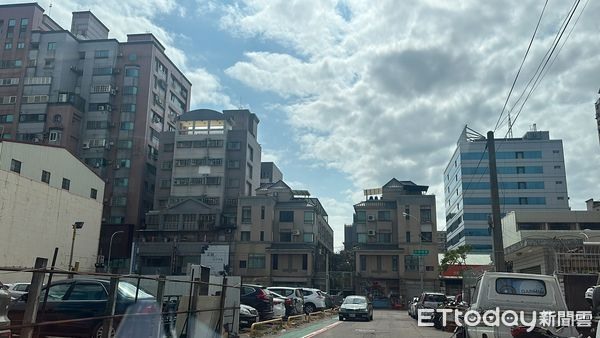 五期最大停車場將歇業，地主曝：要蓋當地最高住宅「國聚之穎」