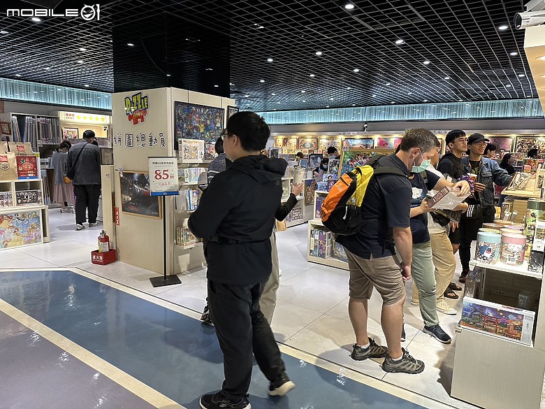 點我看大圖 【小惡魔金龍踏春】城市漫步健行:華山文創園區與三創一日遊