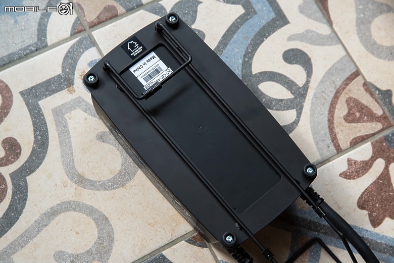 CTEK PRO25SE 智慧車用電瓶充電器開箱測試|充電效率有感提升,定期使用方能發揮最大價值!