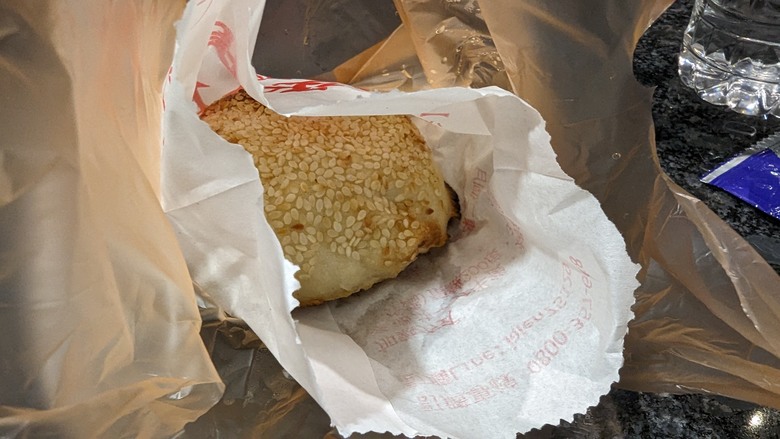 【小惡魔金龍踏春】我們家的兩天一夜小旅行 - Day 1 - 新竹市立動物園 / RT Baker House / 城隍廟小吃 / 煙波新竹湖濱館