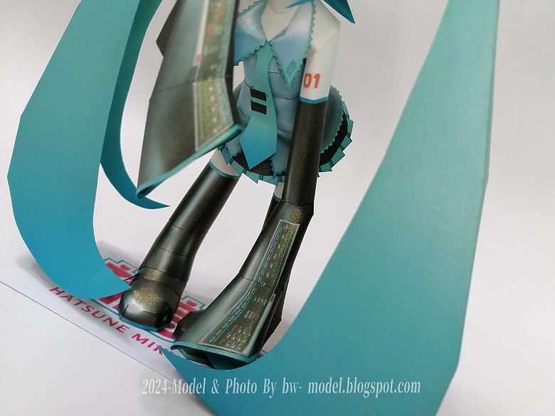 VOCALOID 初音未來(Q版) 紙模型 製作