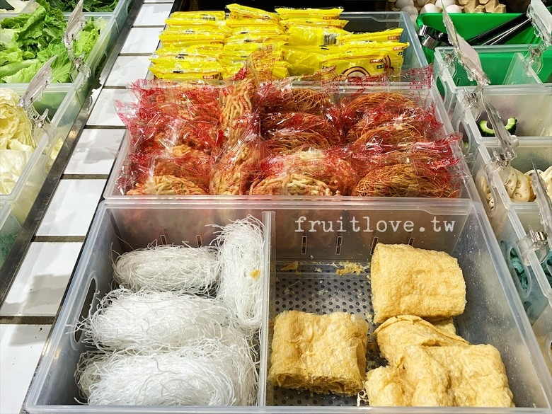 點我看大圖 40~50種新鮮蔬菜、魯肉飯、冰淇淋吃到飽