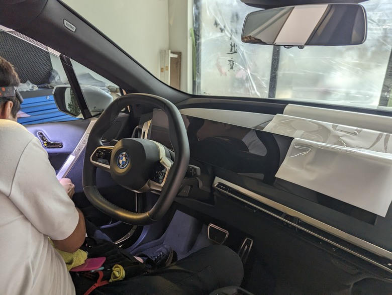德國車就是要包德國膜-BMW IX包膜施工分享