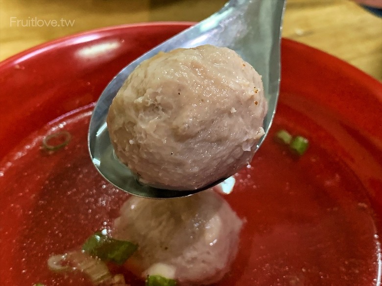 點我看大圖 好吃又便宜的南投意麵,真的是好吃到會擱再來一碗