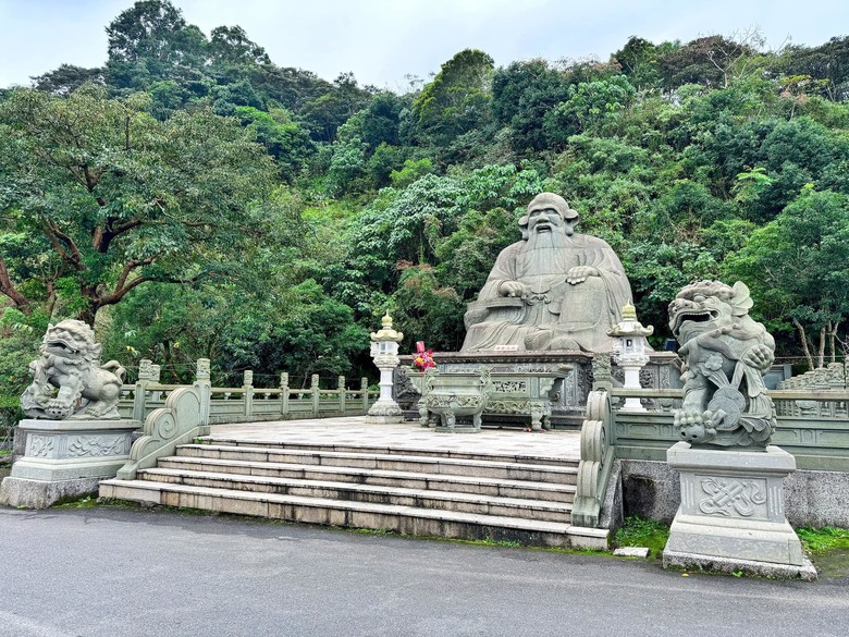 【小惡魔金龍踏春】之宜蘭三清宮步道