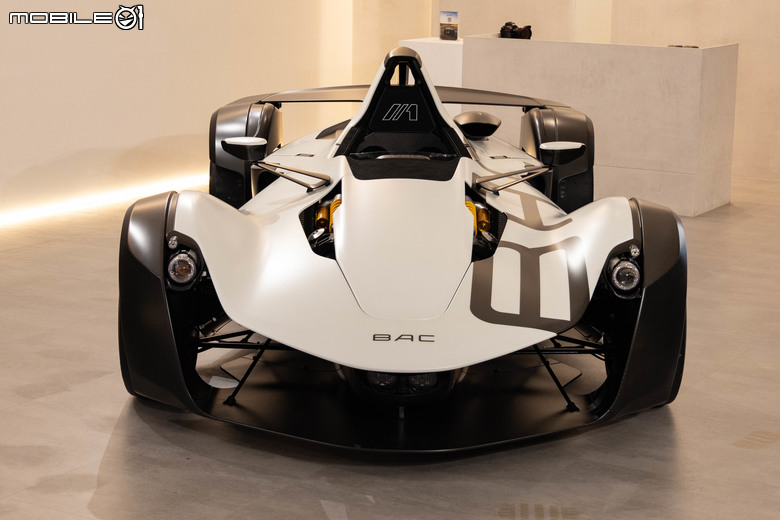 【採訪】BAC Mono/Mono R國內亮相，名副其實的道路版賽車、建議售價1380萬元起！