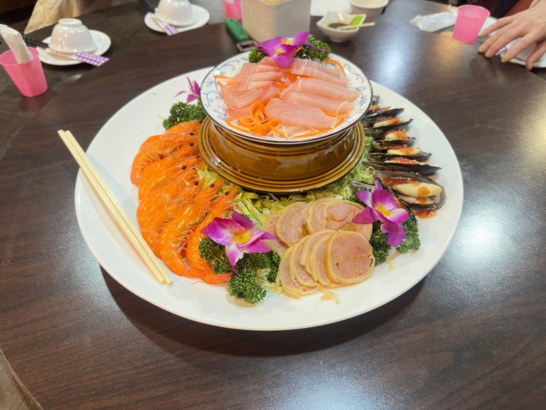 【小惡魔金龍踏春】團圓年夜飯揪愛呷勁霸@宜蘭
