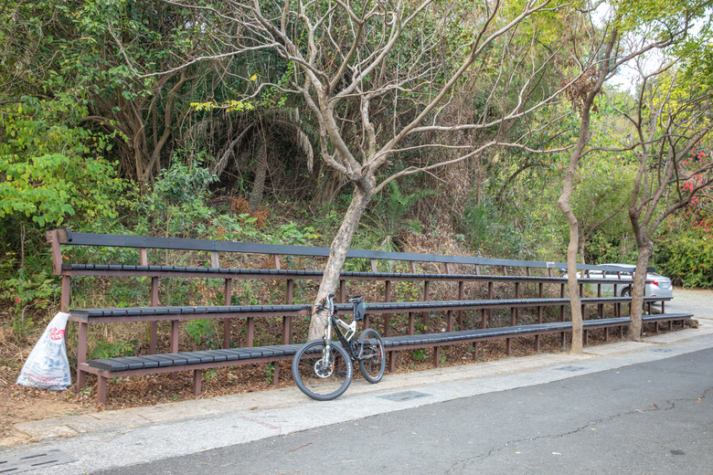 【小惡魔金龍踏春】高雄小崗山健行步道、崗山之眼天空廊道