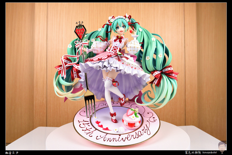 【開箱】GSC – 初音未來 15th Anniversary Ver.