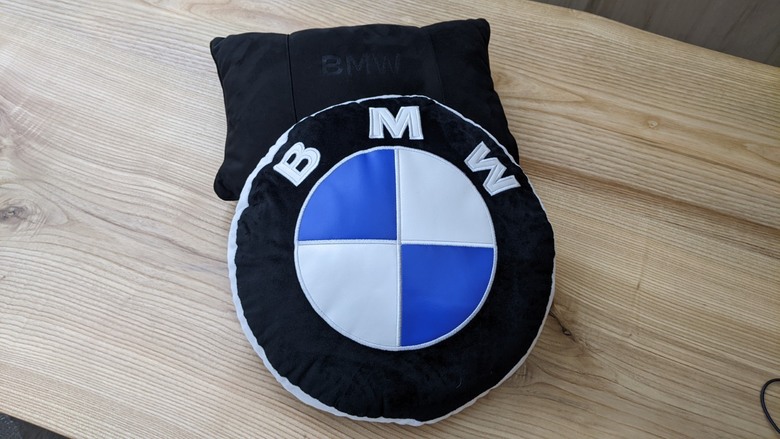 [開箱，建築師詳解 ] BMW X4 30i M sport - 外型帥氣，內在細膩的歐系跑旅