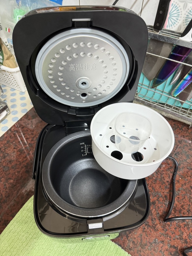 【小惡魔金龍踏春】量販店福袋雙人電子鍋開箱