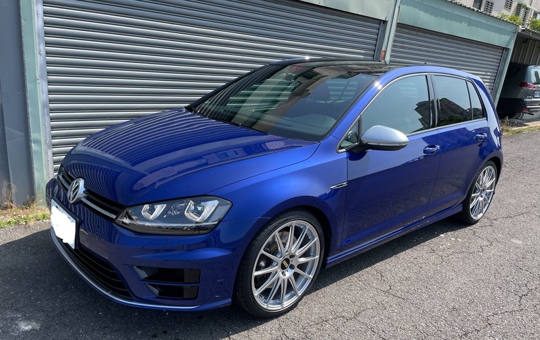 2017 Golf R 更換7年大燈犀牛皮
