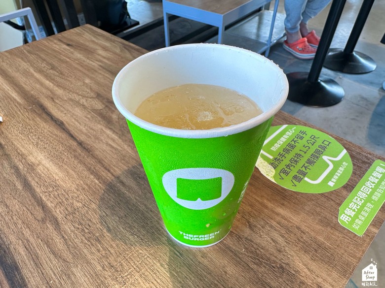 高雄鼓山｜樂檸漢堡 THEFREEN BURGER（高雄駁二大港倉門市）