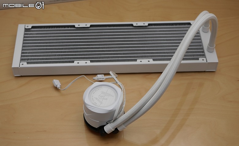 點我看大圖 開箱 AORUS 雪白 ICE 系列拼圖 WATERFORCE II 360 ICE 一體水冷