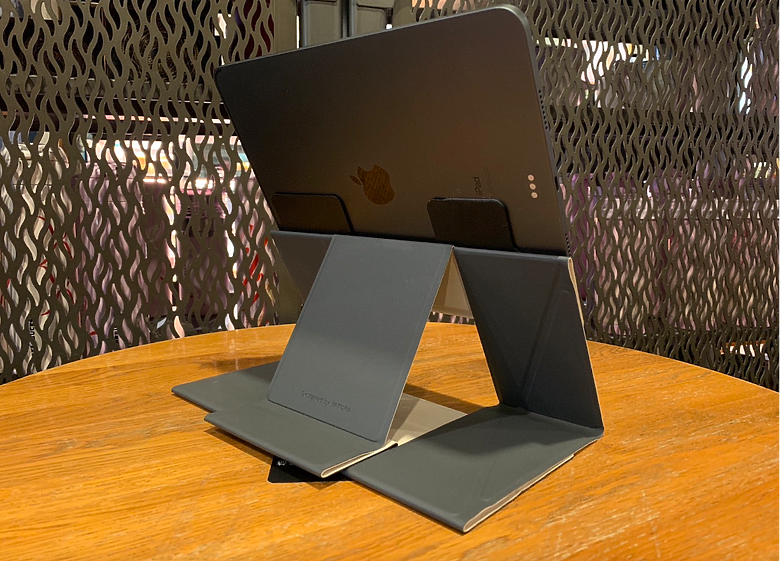 點我看大圖 你們的 iPad 都是用什麼保護套? 保護套使用心得#UAG #VATORA #TOMTOC