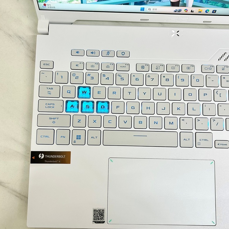 開箱&分享 天選5 Pro A.K.A. TUF Gaming F16 電競筆電-魔幻青🖥️(實拍)